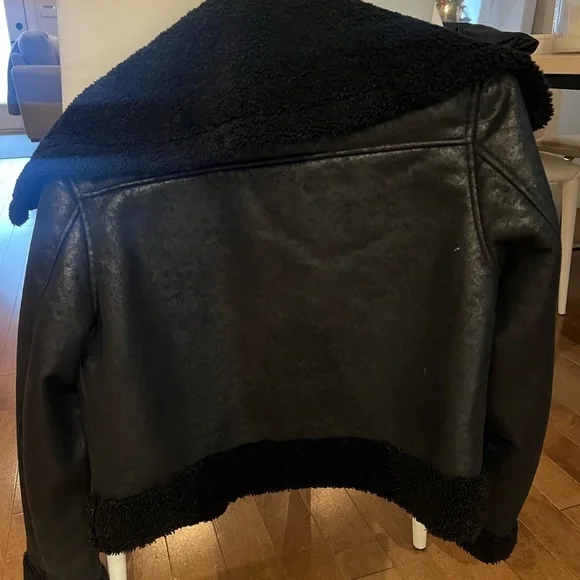 Sherpa jacket - Picture 2 of 3